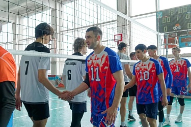 С 18-19 апреля в игровом зале МАУ "Спортивного комплекса" прошло Открытое Первенство по волейболу ГО БК среди мужских команд-2026 года.